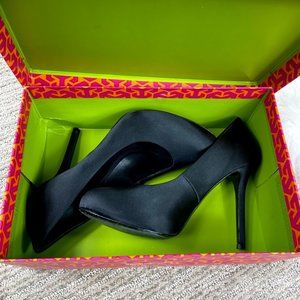 Tory Burch Black Jenna  Fabric Satin Heels 8